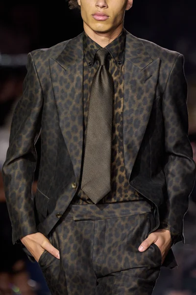 Look 67